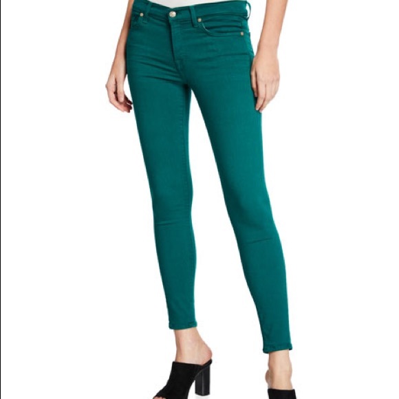 7 For All Mankind Denim - 7 For All Mankind Waxed Canvas Jeans. Green. Sz 28